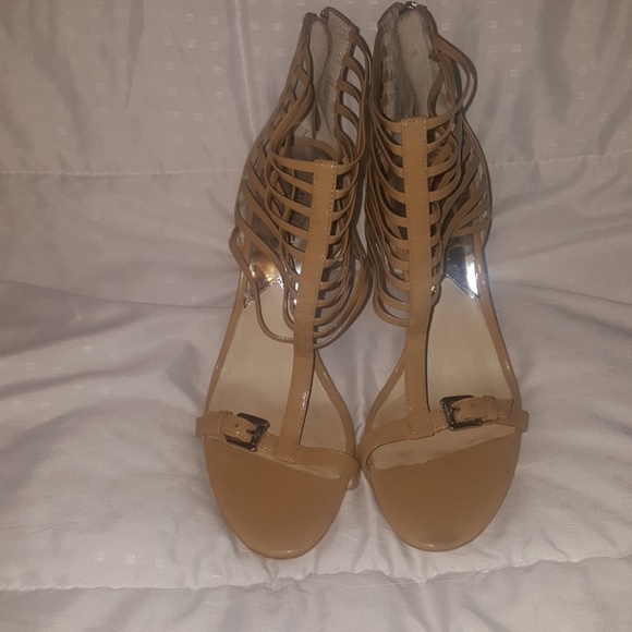 Michael Kors Tan Heels - Picture 2 of 5